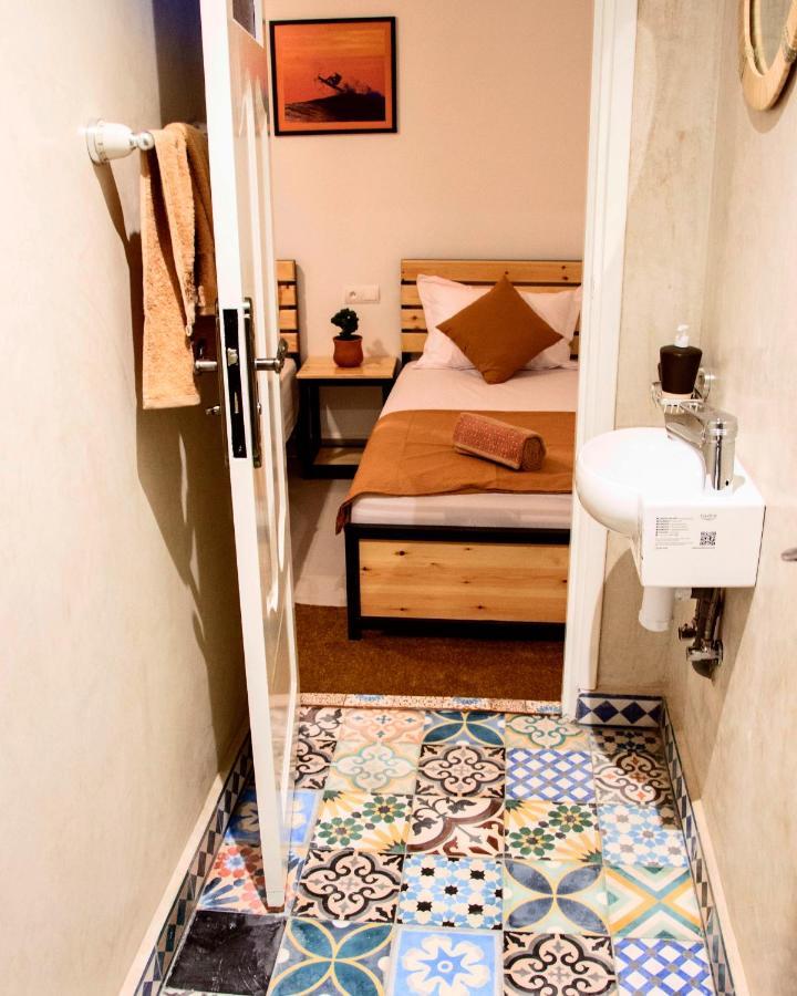 Mouja Surf Camp Hostel ทากาเซาท์ ภายนอก รูปภาพ